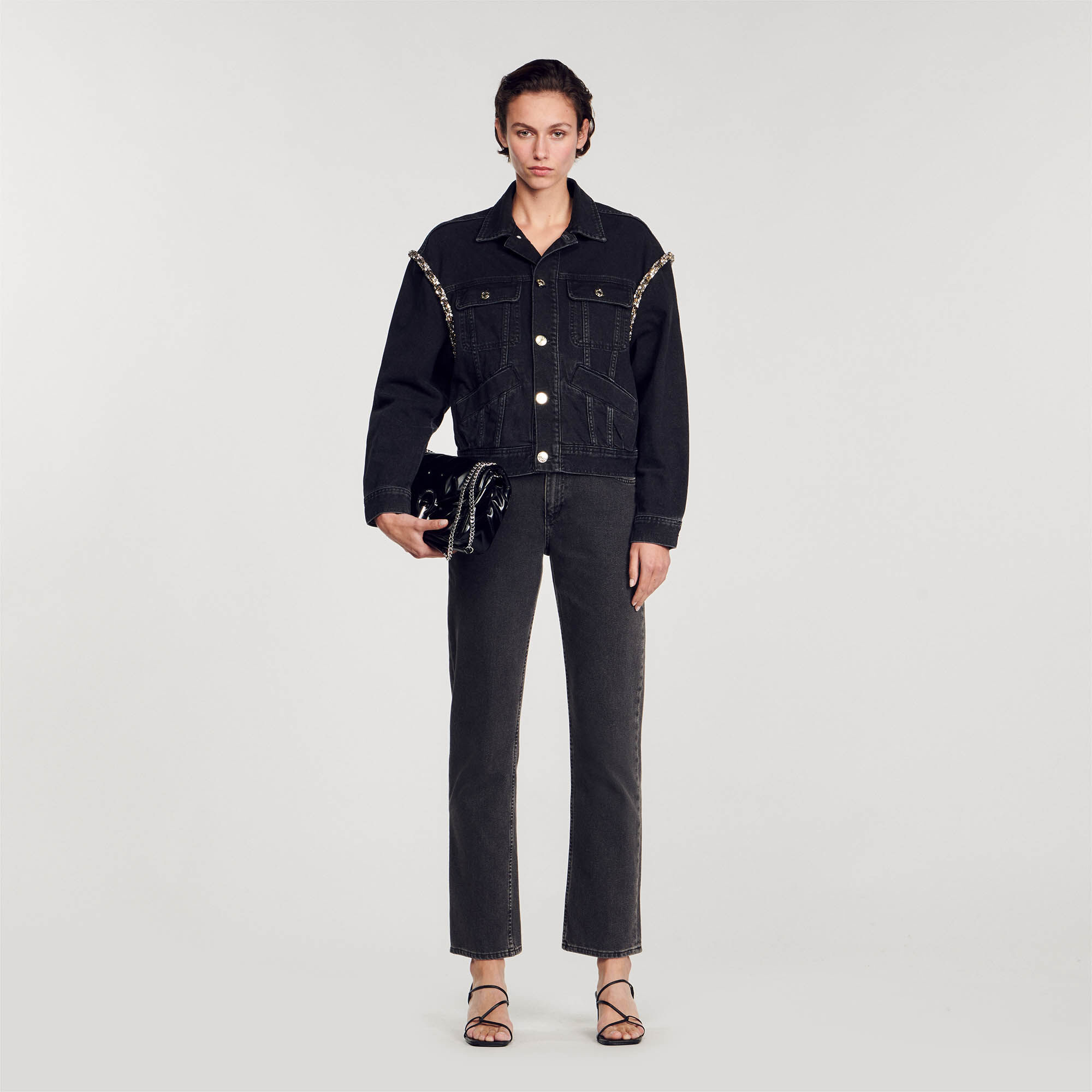 Chaqueta oversize de denim con strass