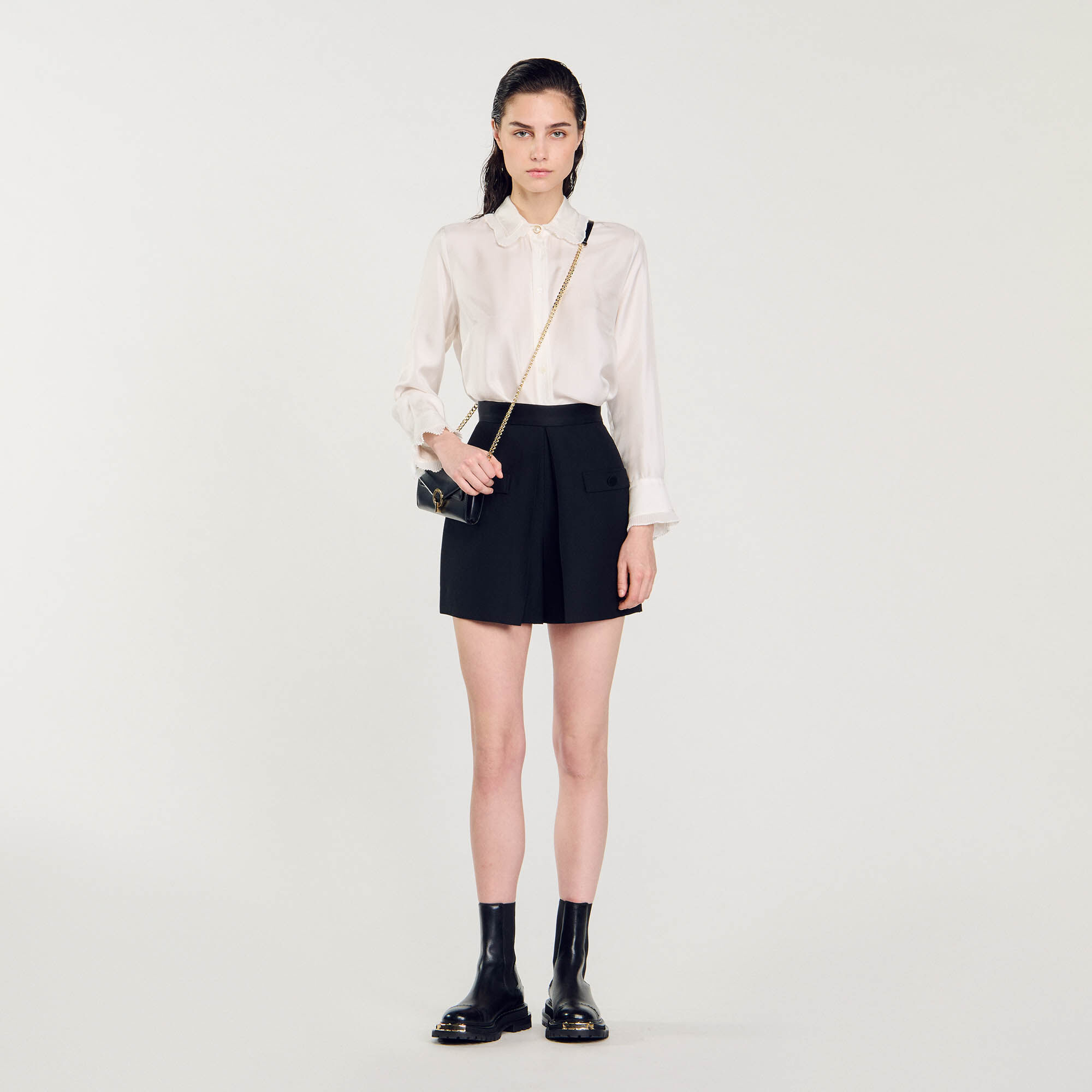 Short de talle alto con botones