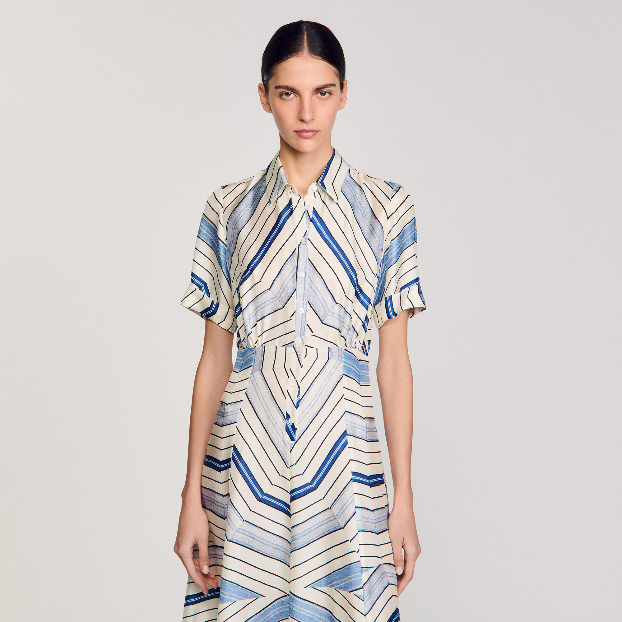 Vestido midi de seda con espirales