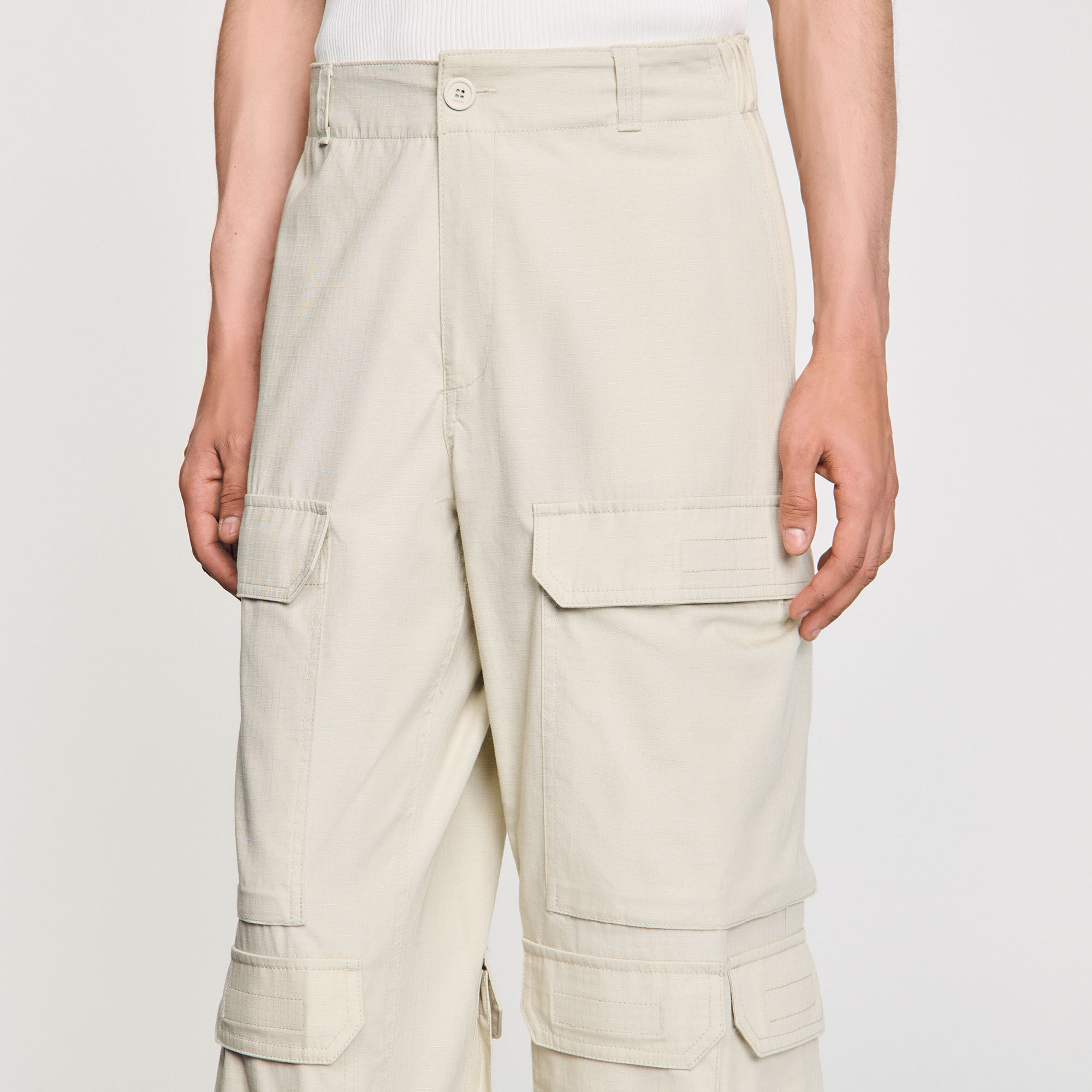 Pantalón cargo