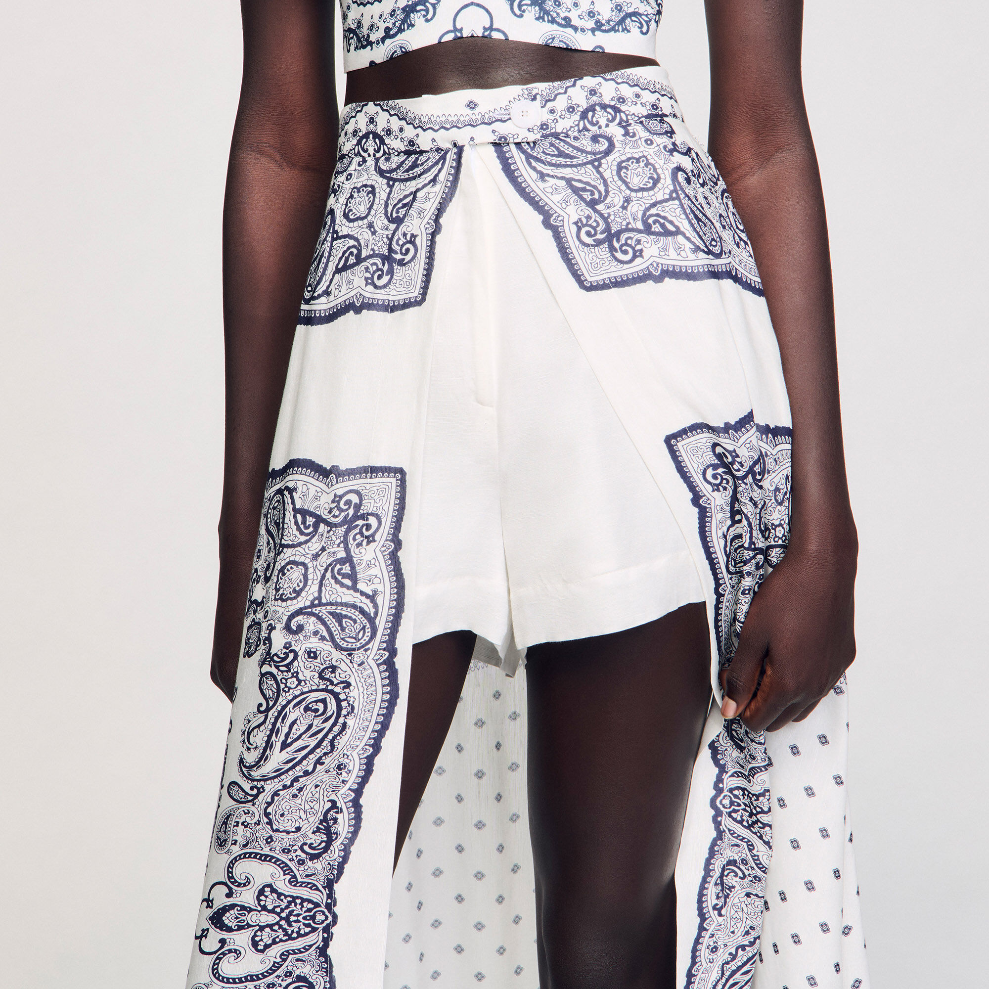 Falda pantalón estampado bandana