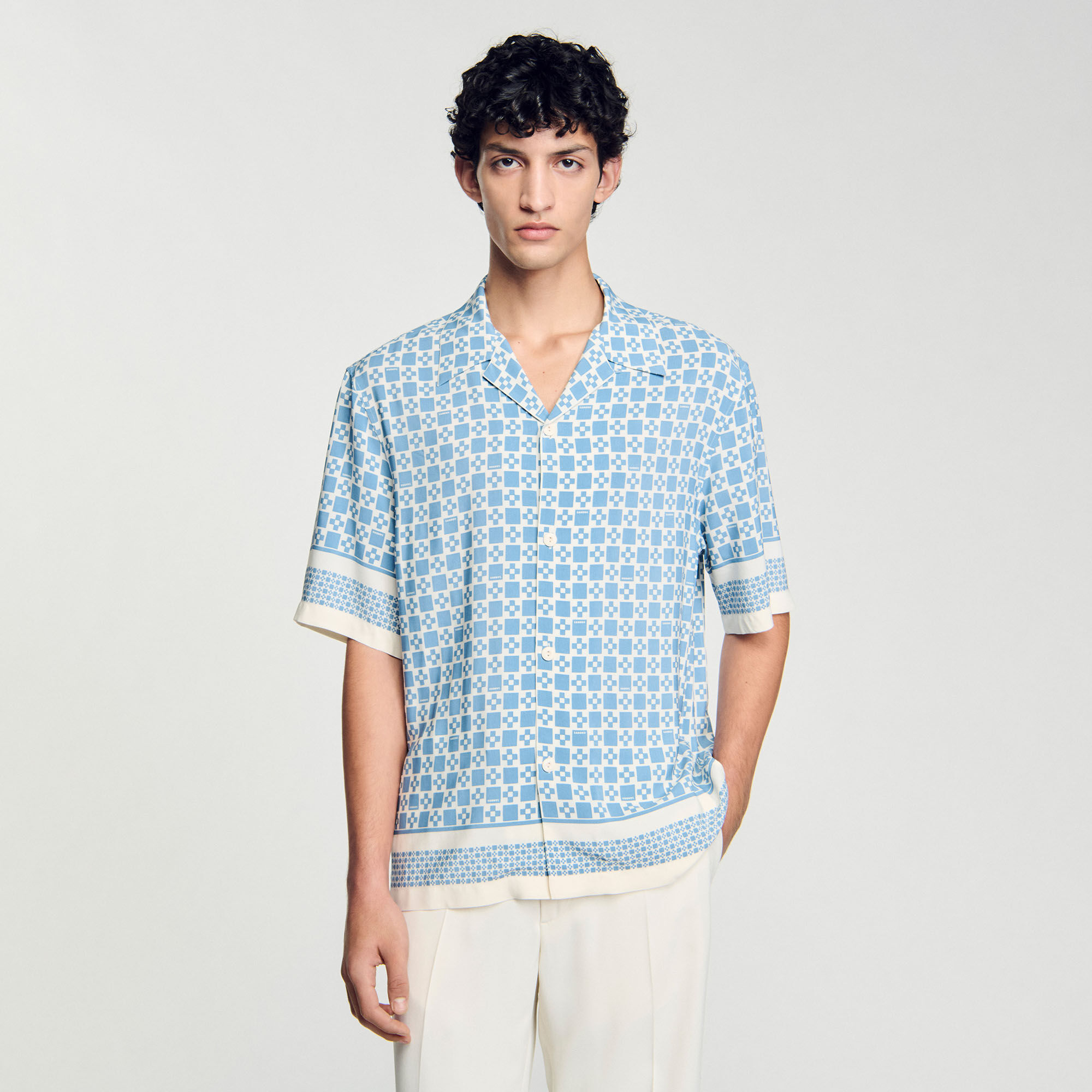 Camisa fluida con estampado Square Cross