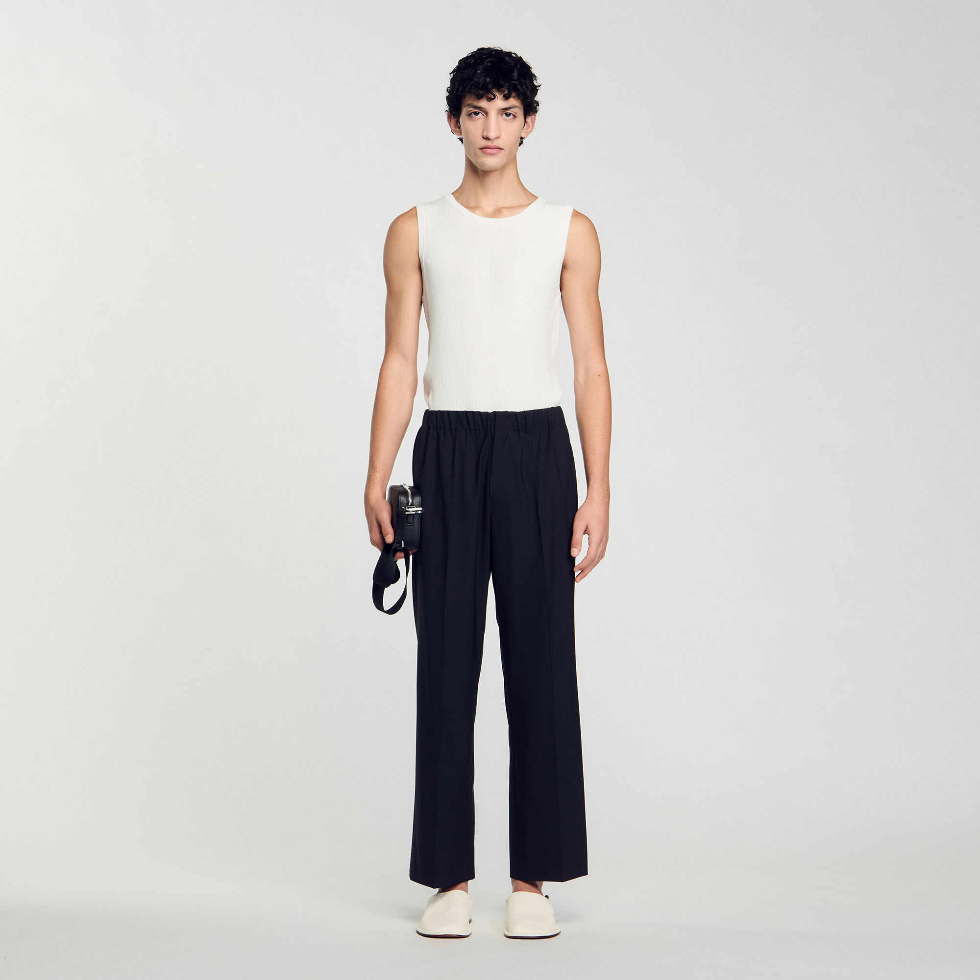 Pantalón ancho