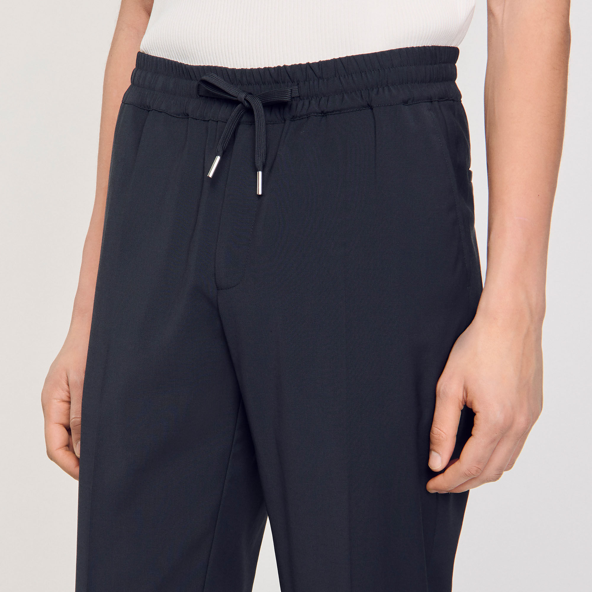 Pantalón recto elástico