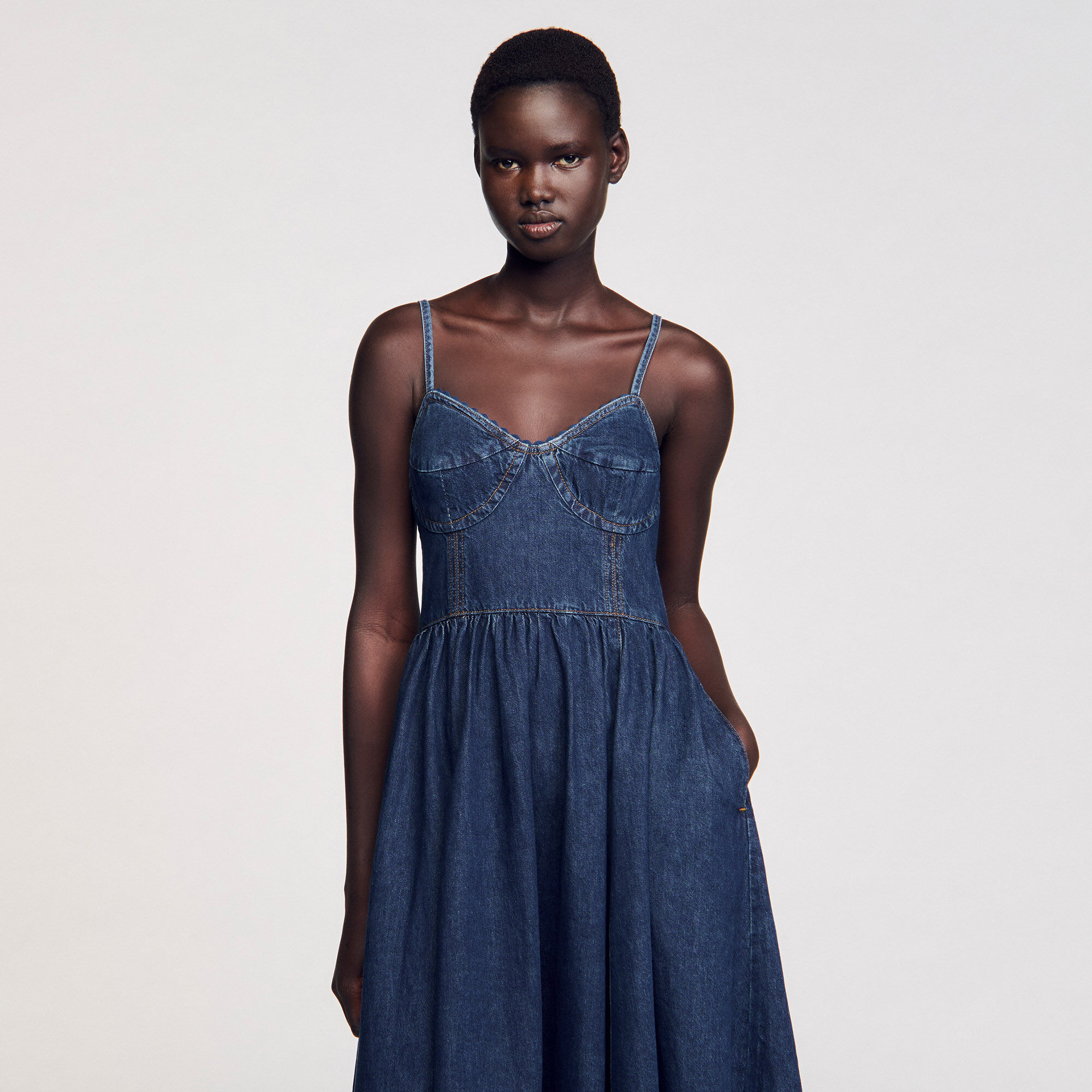 Vestido midi de mezclilla