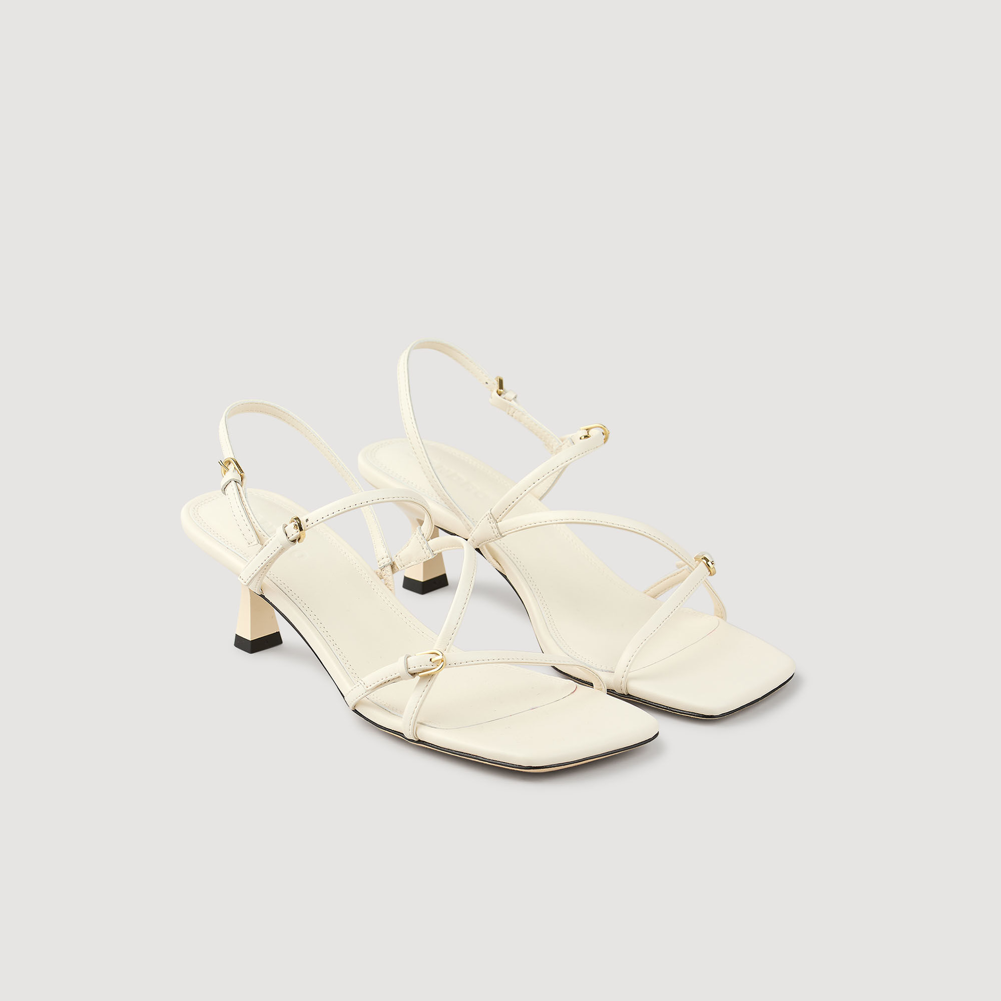 Sandalias de tiras