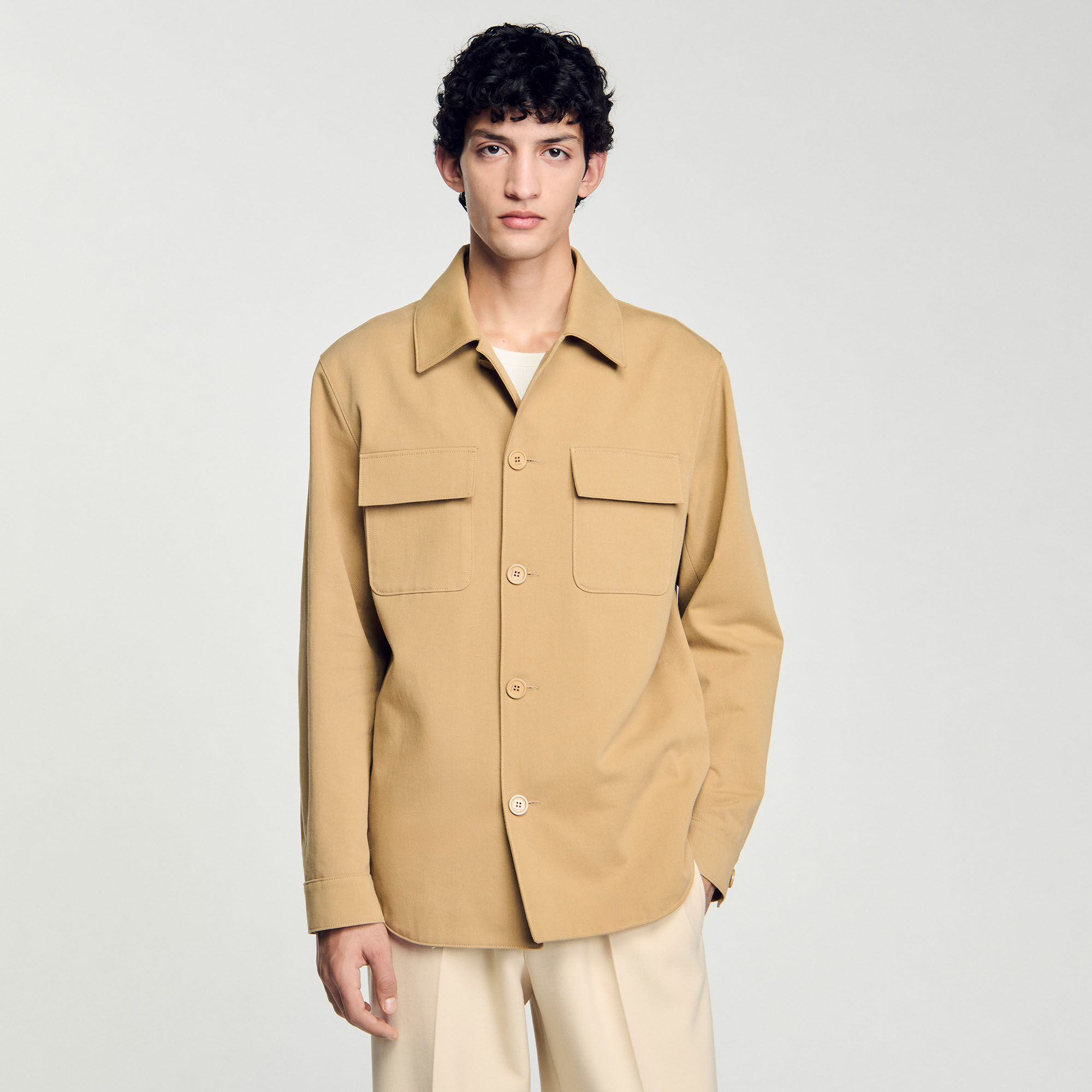 Sobrecamisa con bolsillos