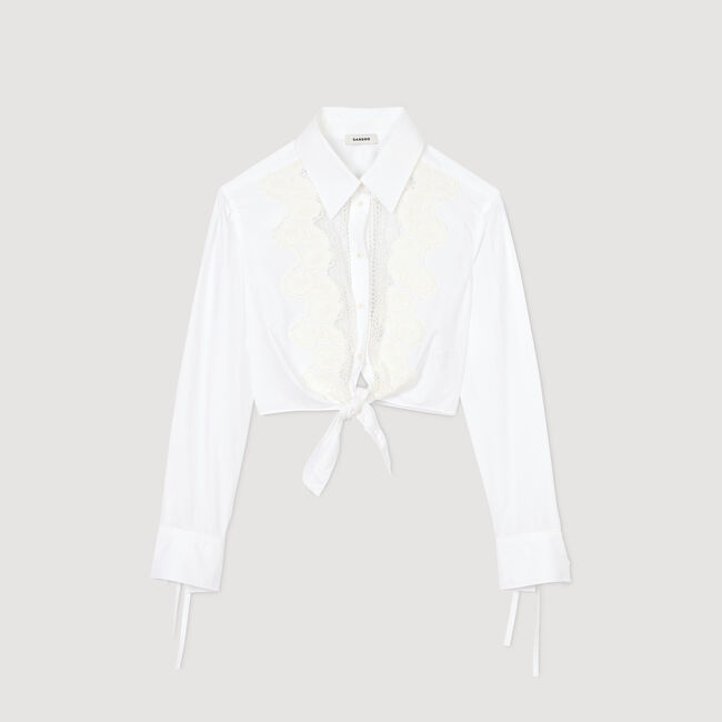Camisa con plastrón de encaje