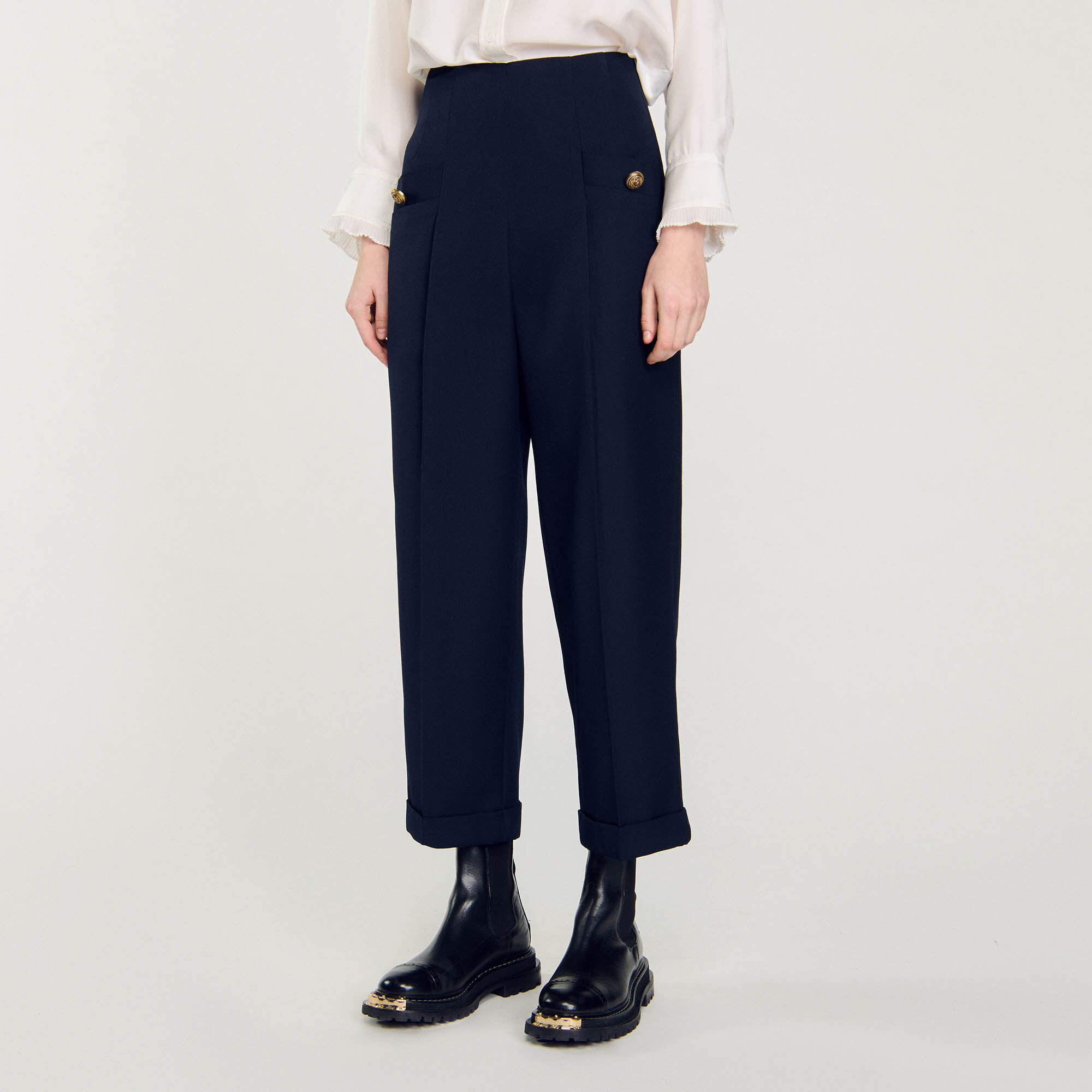 Pantalón de corte ancho