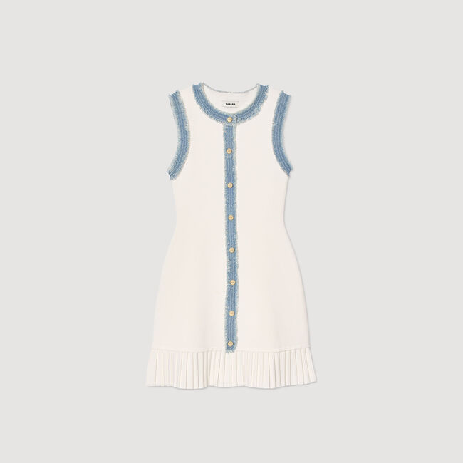 Vestido corto de punto con volante